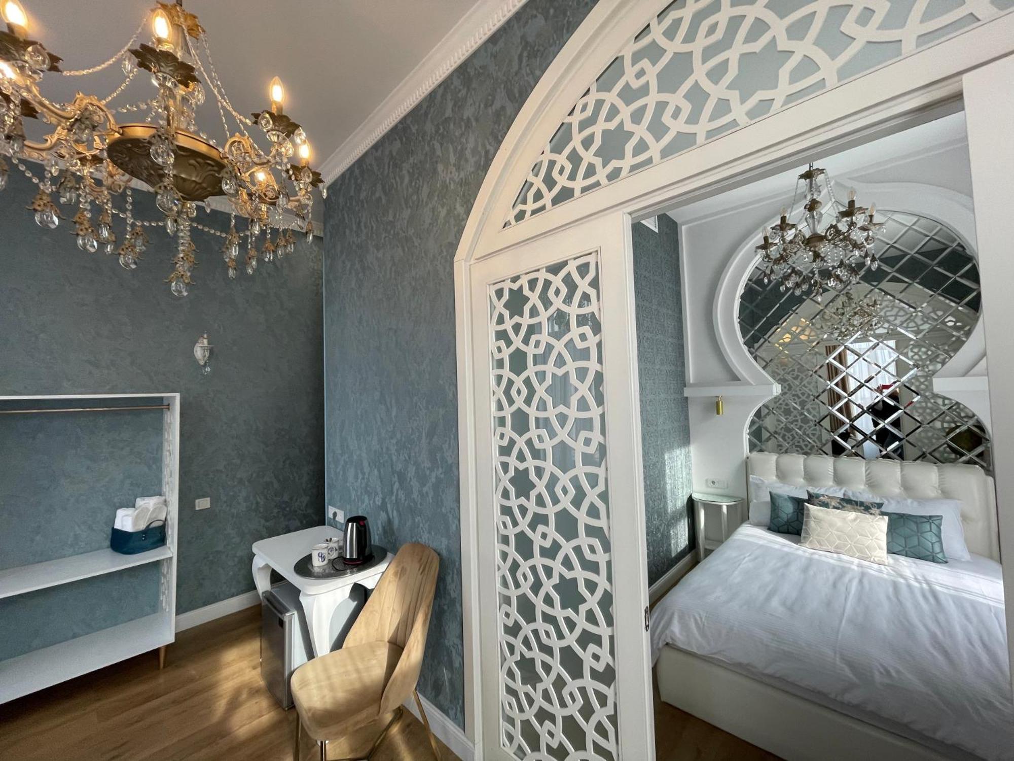 Rikhe Palace Boutique Hotel Tiflis Exterior foto