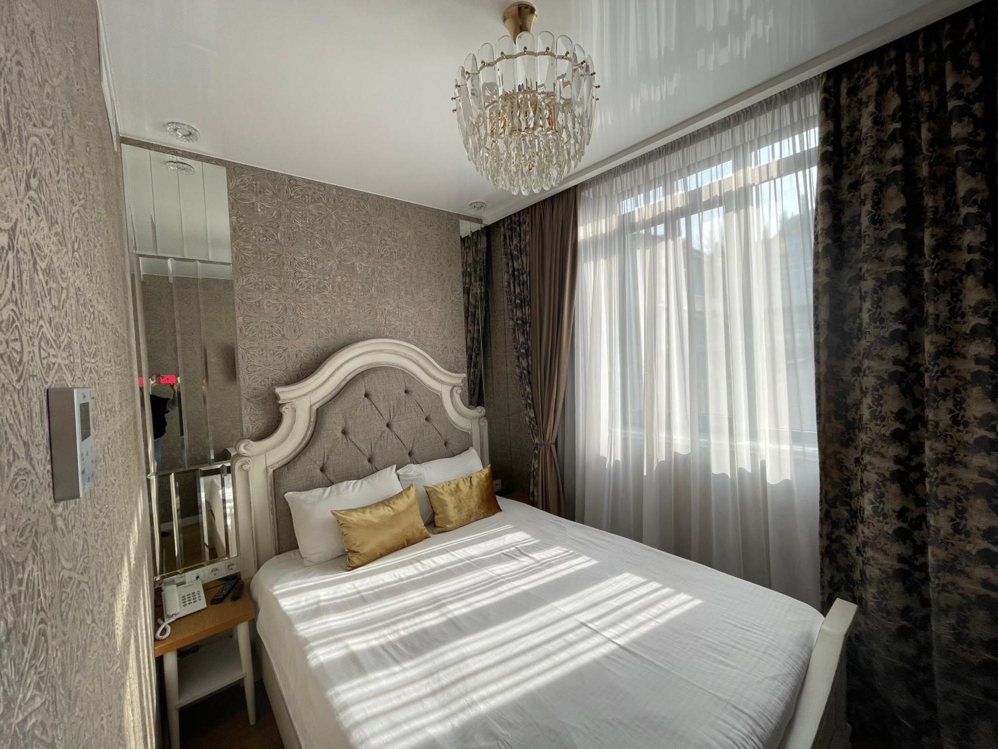 Rikhe Palace Boutique Hotel Tiflis Exterior foto